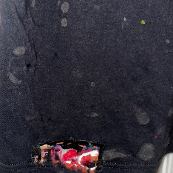 NEW!- Super rare permanent hang tag hence off white styled KISS DESTROYED T RARE - Picture 11 of 13